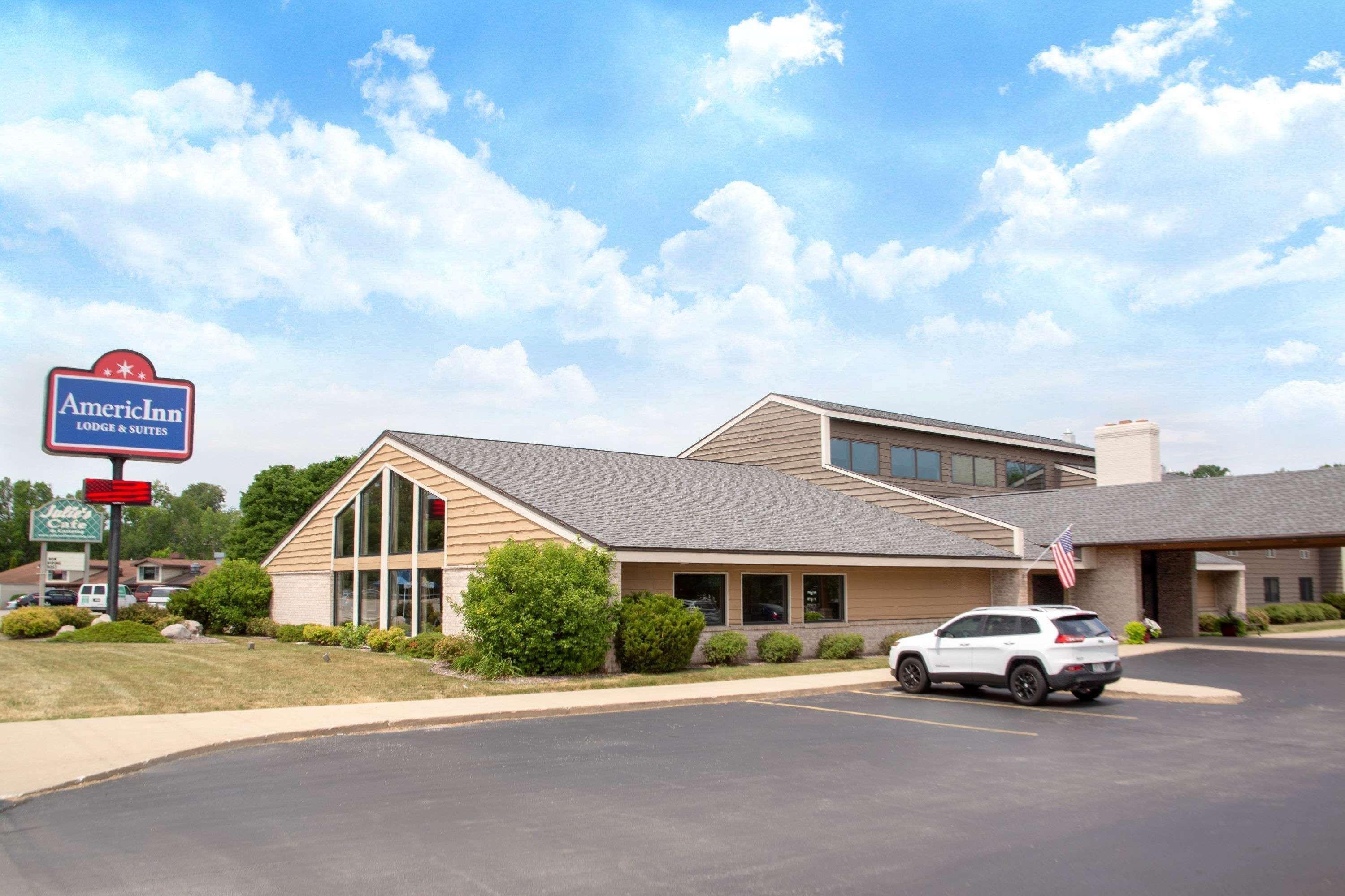 Americinn By Wyndham Green Bay West Экстерьер фото