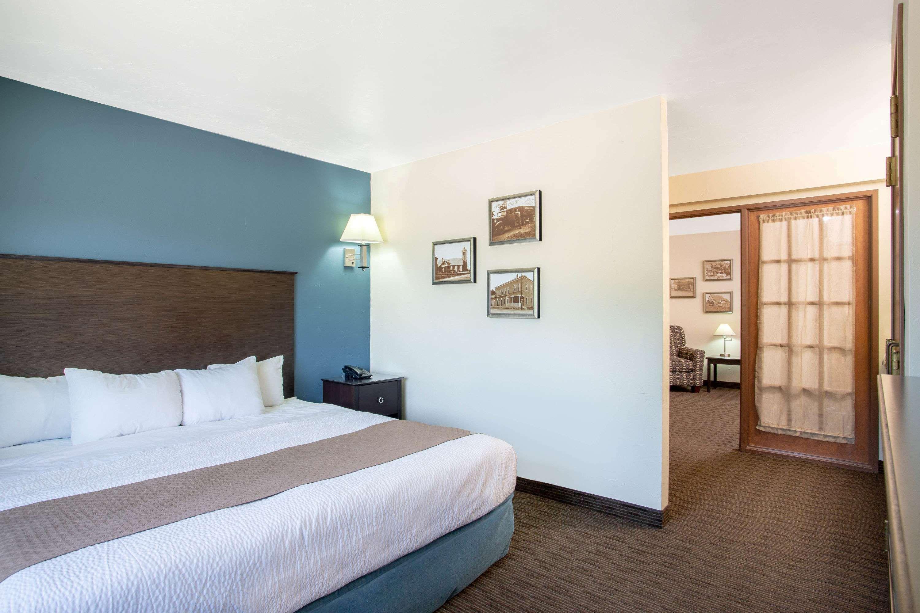 Americinn By Wyndham Green Bay West Экстерьер фото